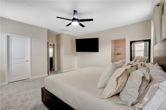 1813 Classic Novel Street, Las Vegas, NV 89115