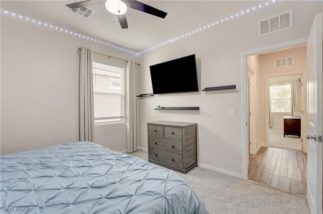 1813 Classic Novel Street, Las Vegas, NV 89115