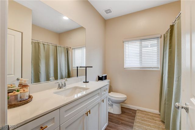 1813 Classic Novel Street, Las Vegas, NV 89115