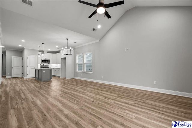 1015 Wessex Dr, Florence, SC 29501