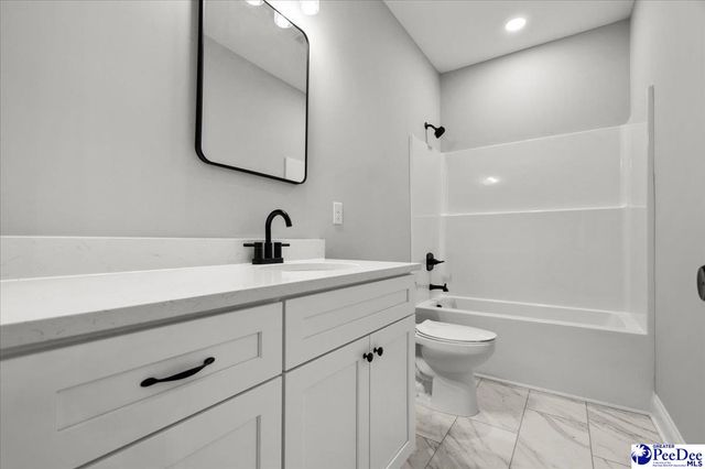 1015 Wessex Dr, Florence, SC 29501