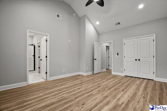 1015 Wessex Dr, Florence, SC 29501