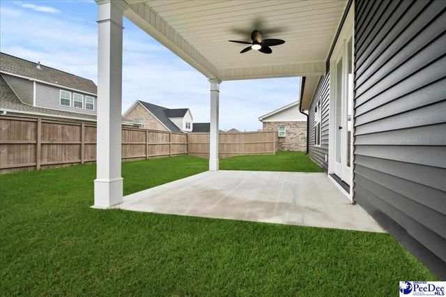 1015 Wessex Dr, Florence, SC 29501