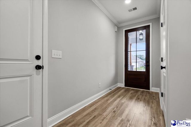 1015 Wessex Dr, Florence, SC 29501