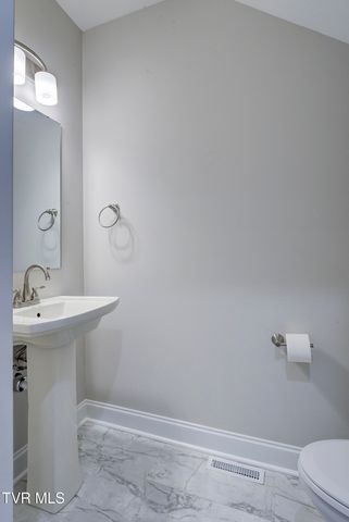 872 Ava Drive, Kingsport, TN 37663