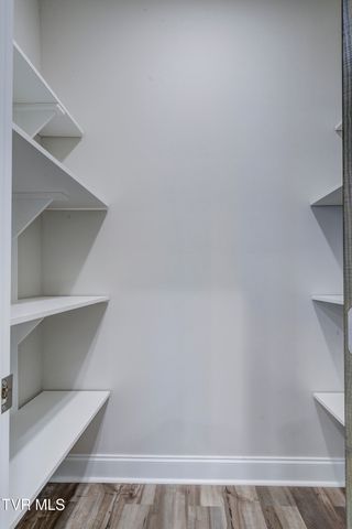 872 Ava Drive, Kingsport, TN 37663