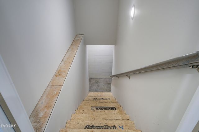 872 Ava Drive, Kingsport, TN 37663