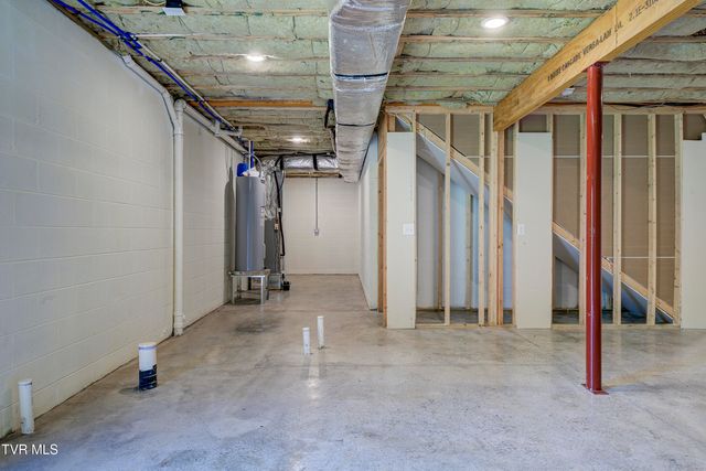 872 Ava Drive, Kingsport, TN 37663