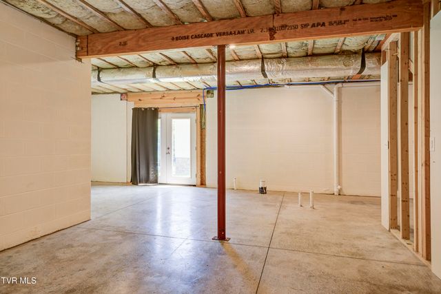 872 Ava Drive, Kingsport, TN 37663