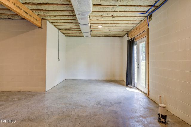 872 Ava Drive, Kingsport, TN 37663