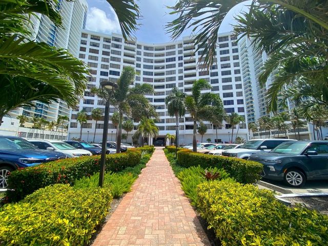 3505 S Ocean Drive 806, Hollywood, FL 33019