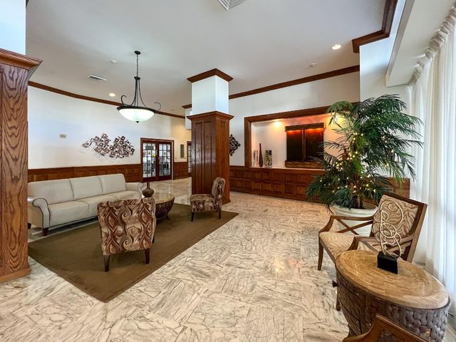 3505 S Ocean Drive 806, Hollywood, FL 33019