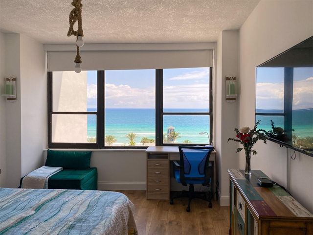 3505 S Ocean Drive 806, Hollywood, FL 33019