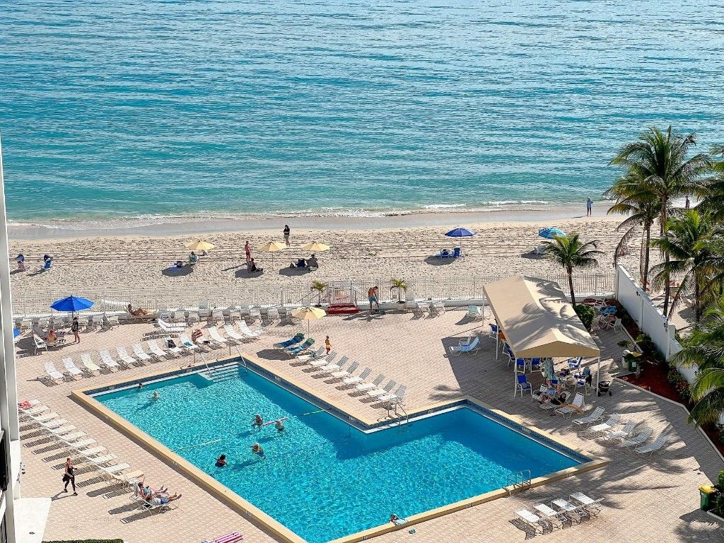 3505 S Ocean Drive 806, Hollywood, FL 33019