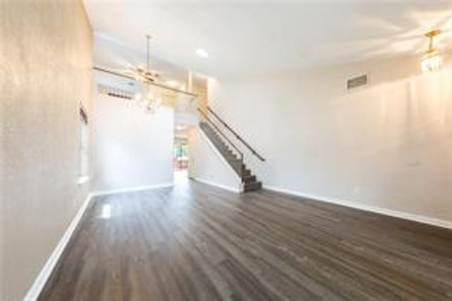 805 Chiselpoint CV, Round Rock, TX 78681