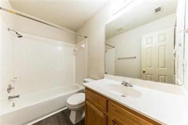 805 Chiselpoint CV, Round Rock, TX 78681