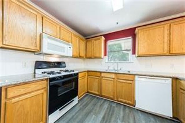 805 Chiselpoint CV, Round Rock, TX 78681