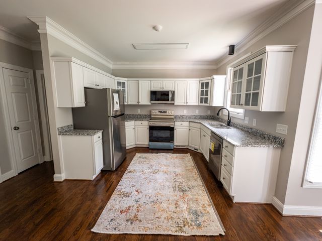 525 32nd Ave, S, Nashville, TN 37212