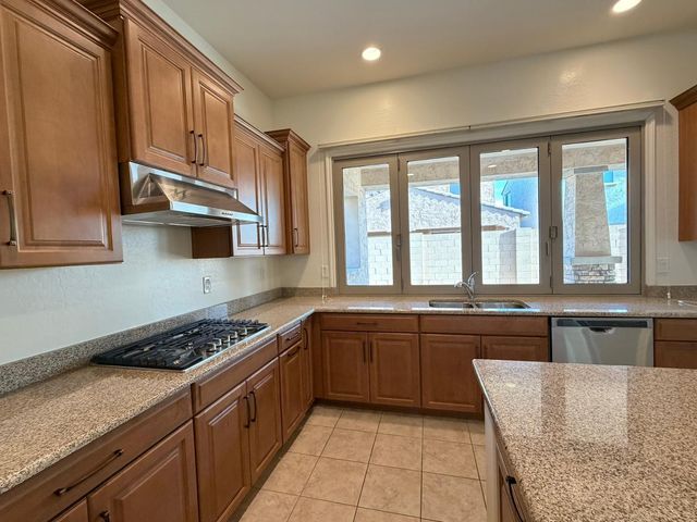 9541 E Theia Drive, Mesa, AZ 85212