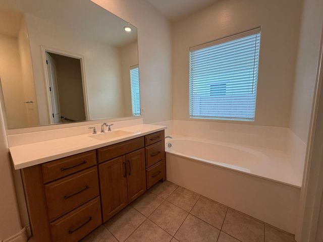 9541 E Theia Drive, Mesa, AZ 85212