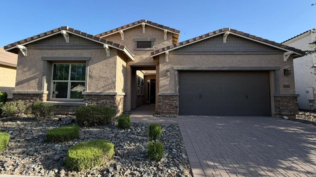 9541 E Theia Drive, Mesa, AZ 85212