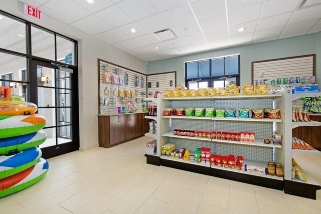 8867 GENEVE COURT, Kissimmee, FL 34747