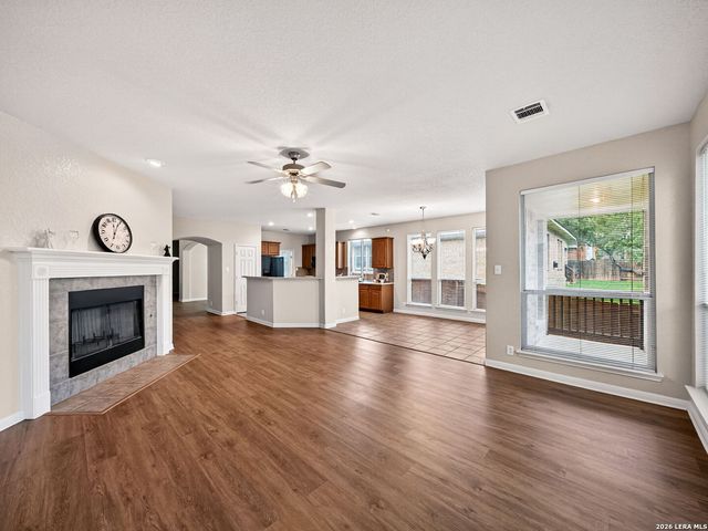 50 Vienna, San Antonio, TX 78258