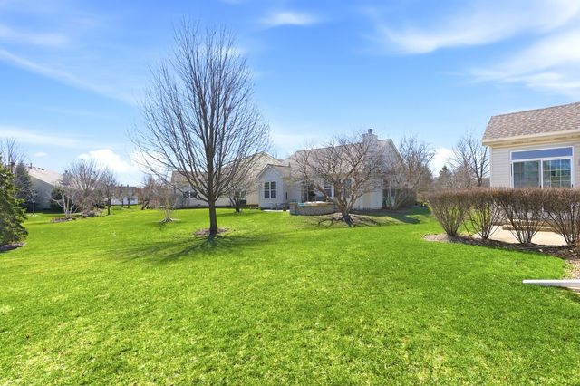 1967 Holloway Court, Aurora, IL 60502