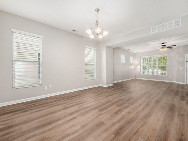7851 Ashenden Drive, Blacklick, OH 43004