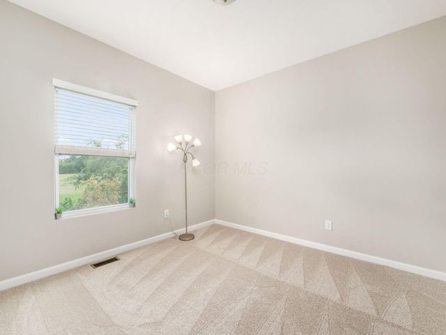 7851 Ashenden Drive, Blacklick, OH 43004