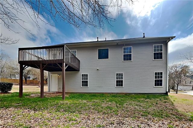 405 Aristocrat Drive, Loganville, GA 30052