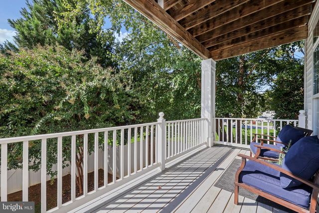18441 LANIER ISLAND SQ, Leesburg, VA 20176