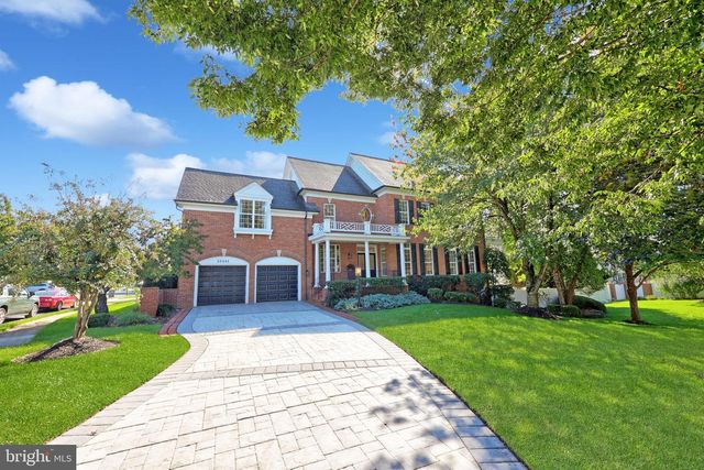 18441 LANIER ISLAND SQ, Leesburg, VA 20176