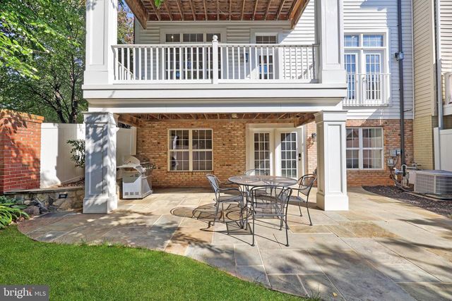 18441 LANIER ISLAND SQ, Leesburg, VA 20176