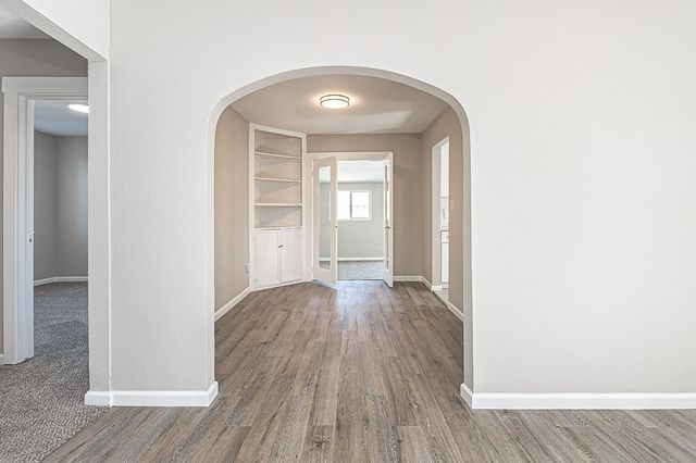 155 N Bryan Ave, Oakdale, CA 95361