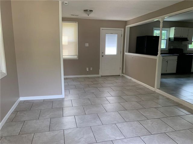 7719 E 51st Street, Kansas City, MO 64129