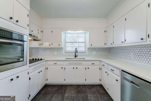 8100 Hog Mountain Road, Statham, GA 30666