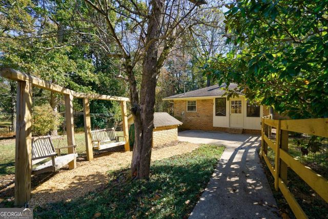 8100 Hog Mountain Road, Statham, GA 30666