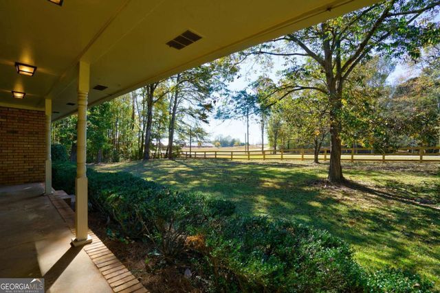 8100 Hog Mountain Road, Statham, GA 30666