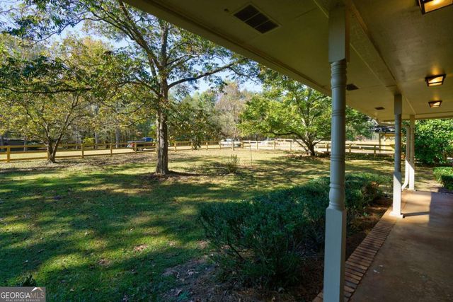 8100 Hog Mountain Road, Statham, GA 30666