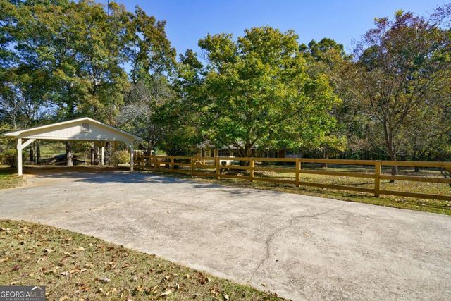 8100 Hog Mountain Road, Statham, GA 30666
