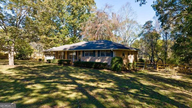 8100 Hog Mountain Road, Statham, GA 30666