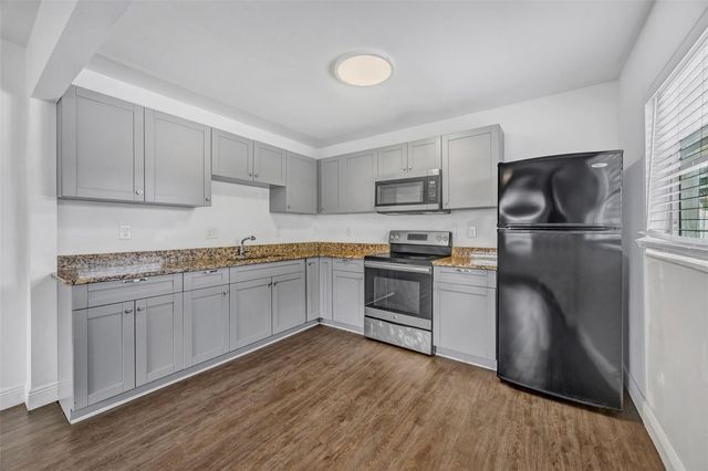 5114 N MACDILL AVENUE, Tampa, FL 33614