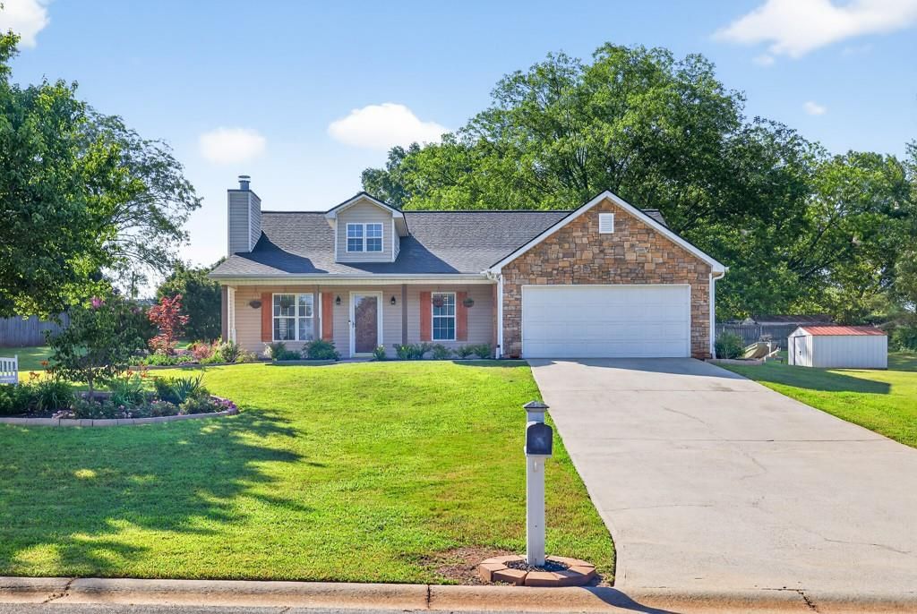 933 Justin Drive, Winder, GA 30680