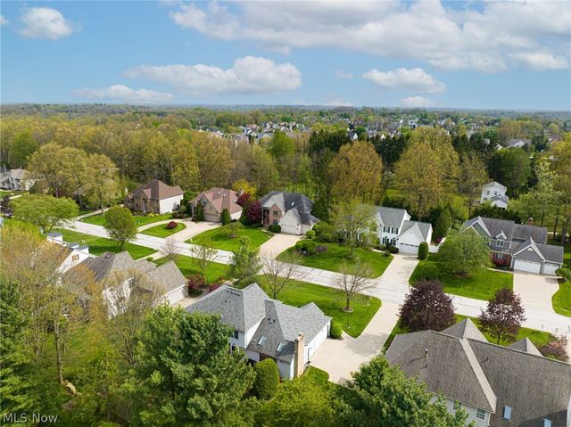 4343 Cobblestone Drive, Akron, OH 44321