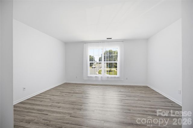 8502 Appledale Drive, Charlotte, NC 28262