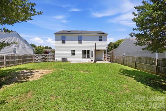 8502 Appledale Drive, Charlotte, NC 28262