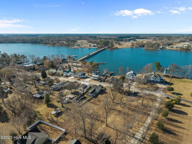 109 N Main Street, Bath, NC 27808