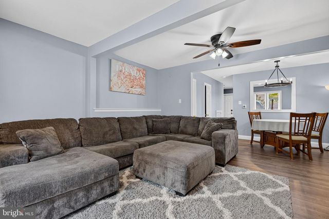 13 DORSET DR, Marlton, NJ 08053