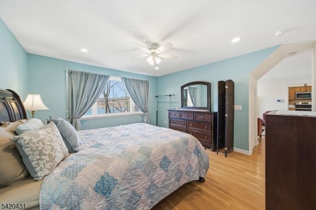 51 Lakeside Dr, Vernon Twp., NJ 07422